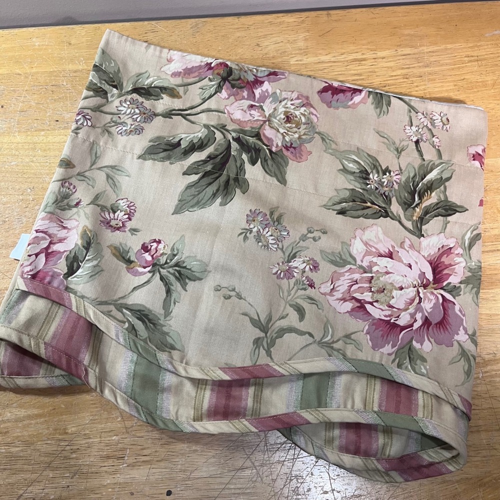 Waverly Forever Yours Floral Scalloped Window Valance 80x16 Beige Pink Green Vtg